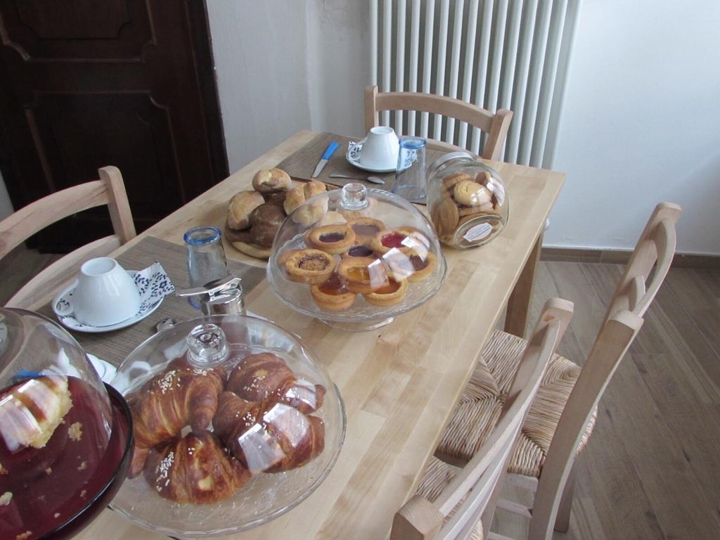 リモーネ・ピエモンテ La Casa Dei Gatti Bed & Breakfast エクステリア 写真